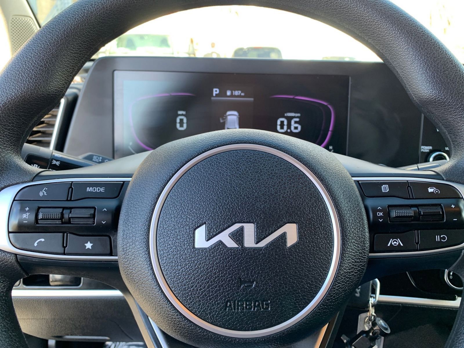 Used 2024 Kia Sportage LX image 27