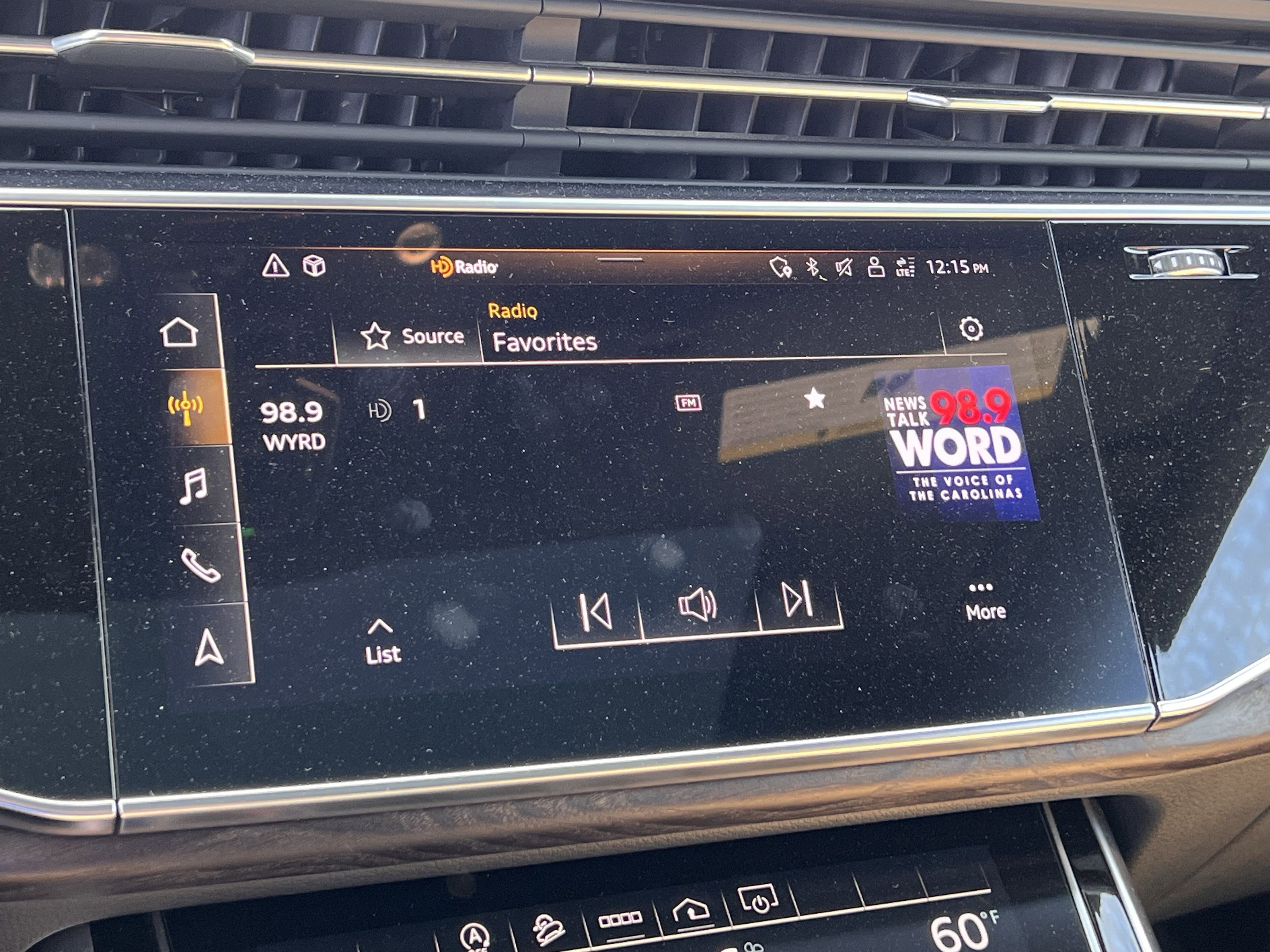 Used 2021 Audi Q8 Premium Plus w/ Premium Plus Package image 25