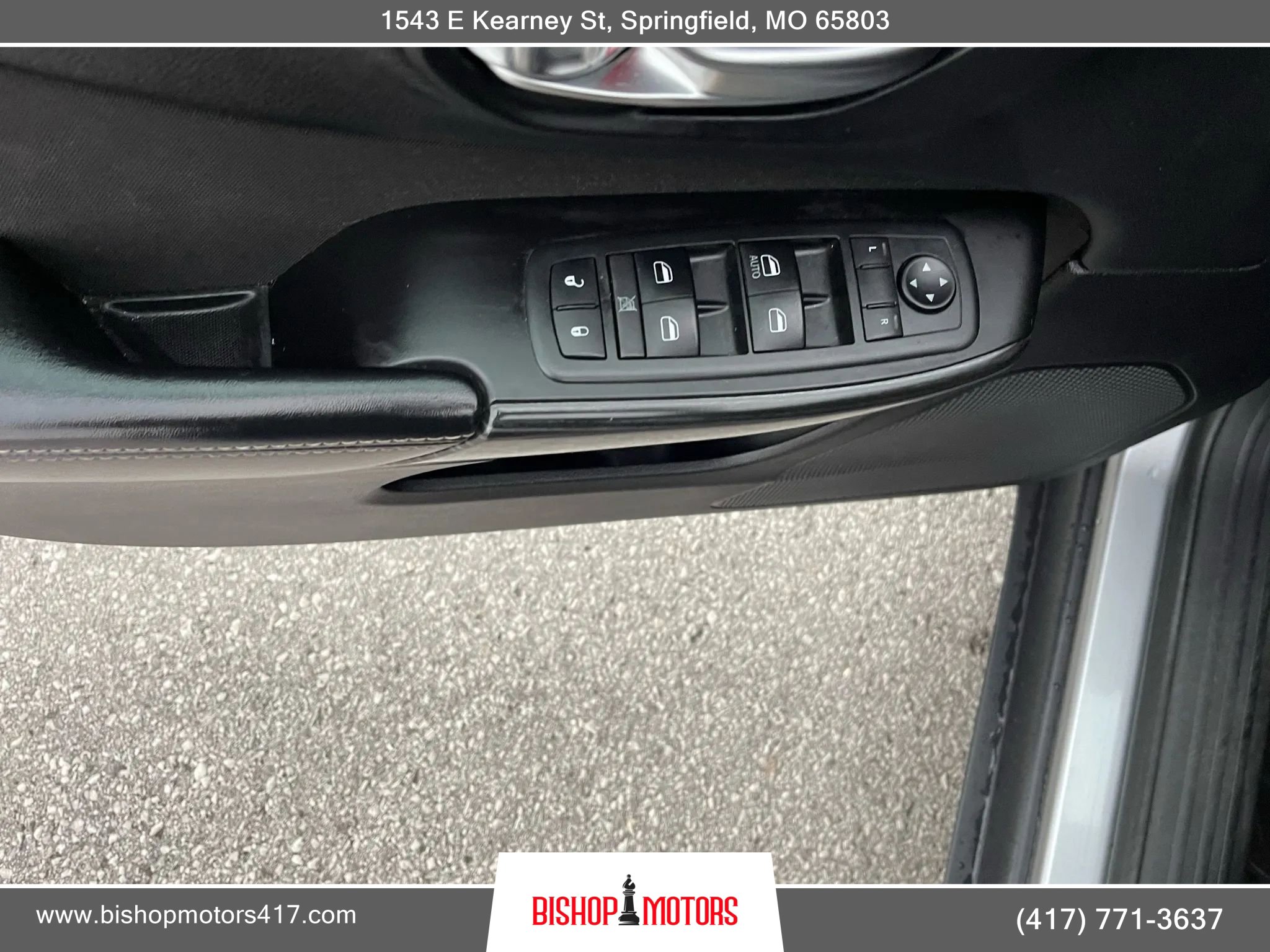 Used 2014 Jeep Cherokee Latitude image 28