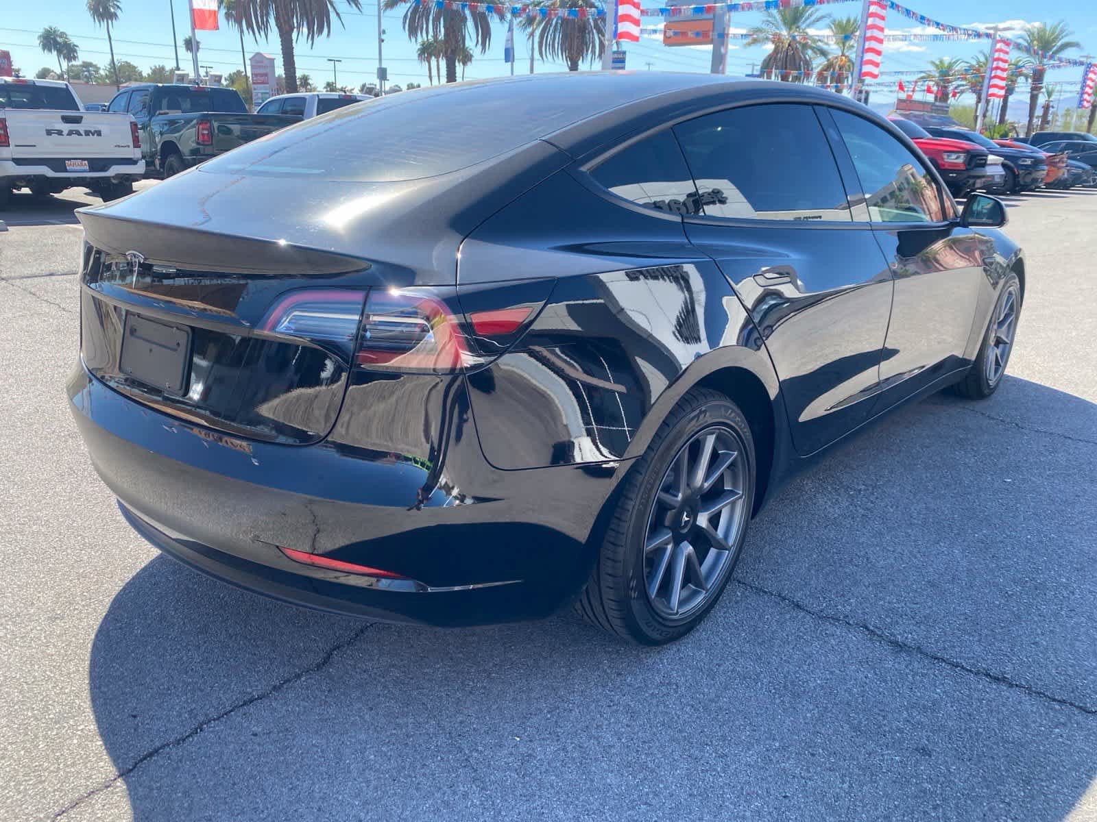 Used 2023 Tesla Model 3 Standard Range RWD image 6