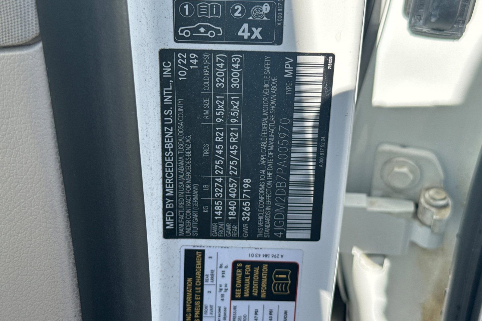 Used 2023 Mercedes-Benz EQS 450+ SUV image 36