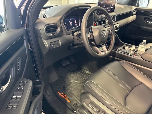 Certified 2026 Honda Pilot TrailSport image 6