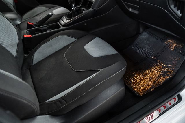 Used 2016 Ford Focus ST image 83