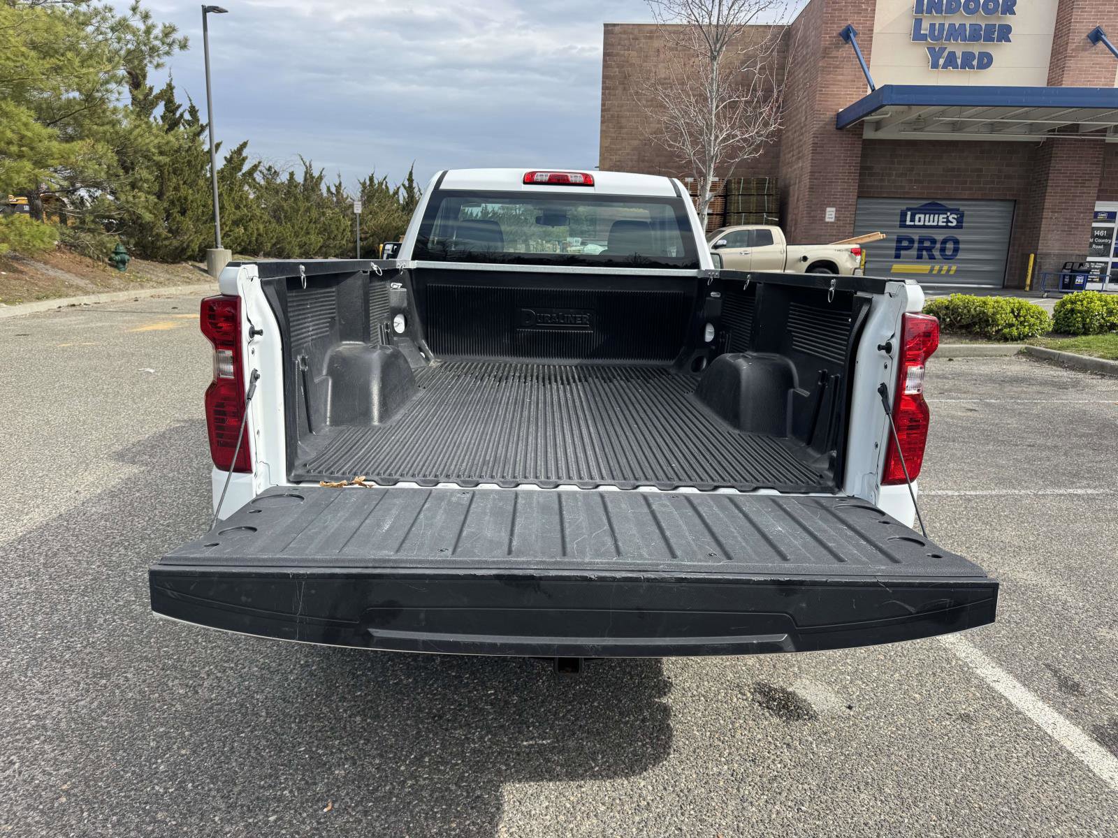 Used 2025 Chevrolet Silverado 1500 W/T image 15
