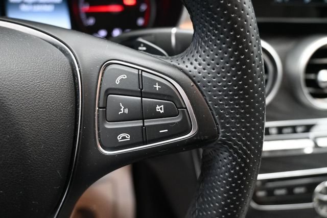 Used 2016 Mercedes-Benz C 300 4MATIC Sedan image 14