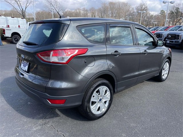 Used 2016 Ford Escape S image 6
