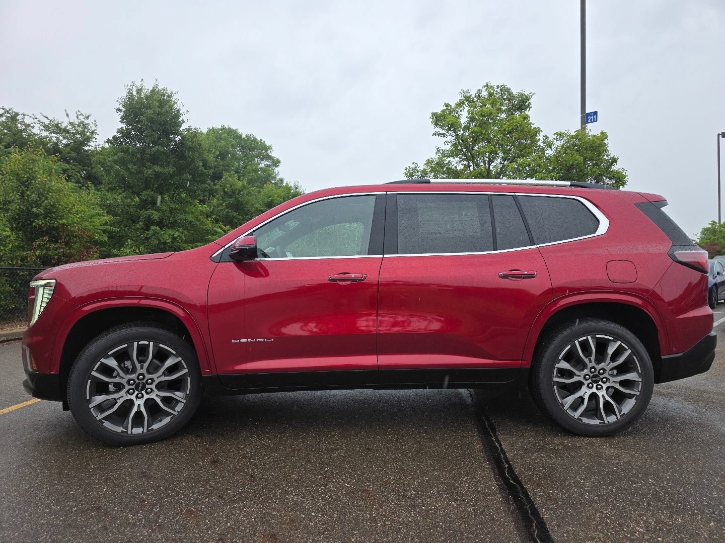 New 2026 GMC Acadia Denali Ultimate AWD/4WD image 16