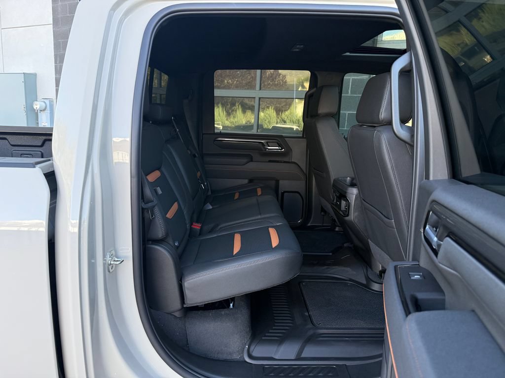 Used 2026 GMC Sierra 2500 AT4 w/ AT4 Premium Plus Package AWD/4WD image 40