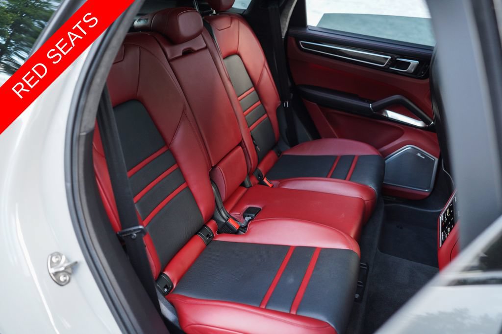Used 2021 Porsche Cayenne Turbo S AWD/4WD image 26
