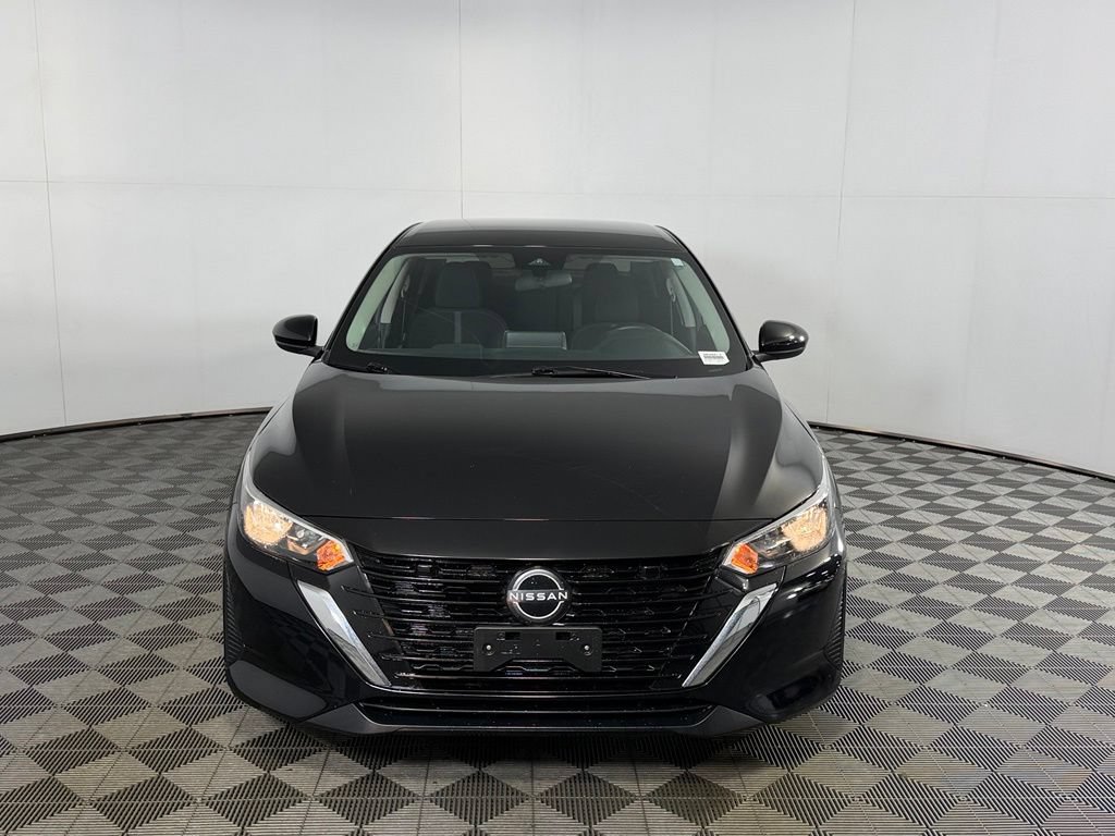 Used 2025 Nissan Sentra SV w/ Trunk Package FWD image 4