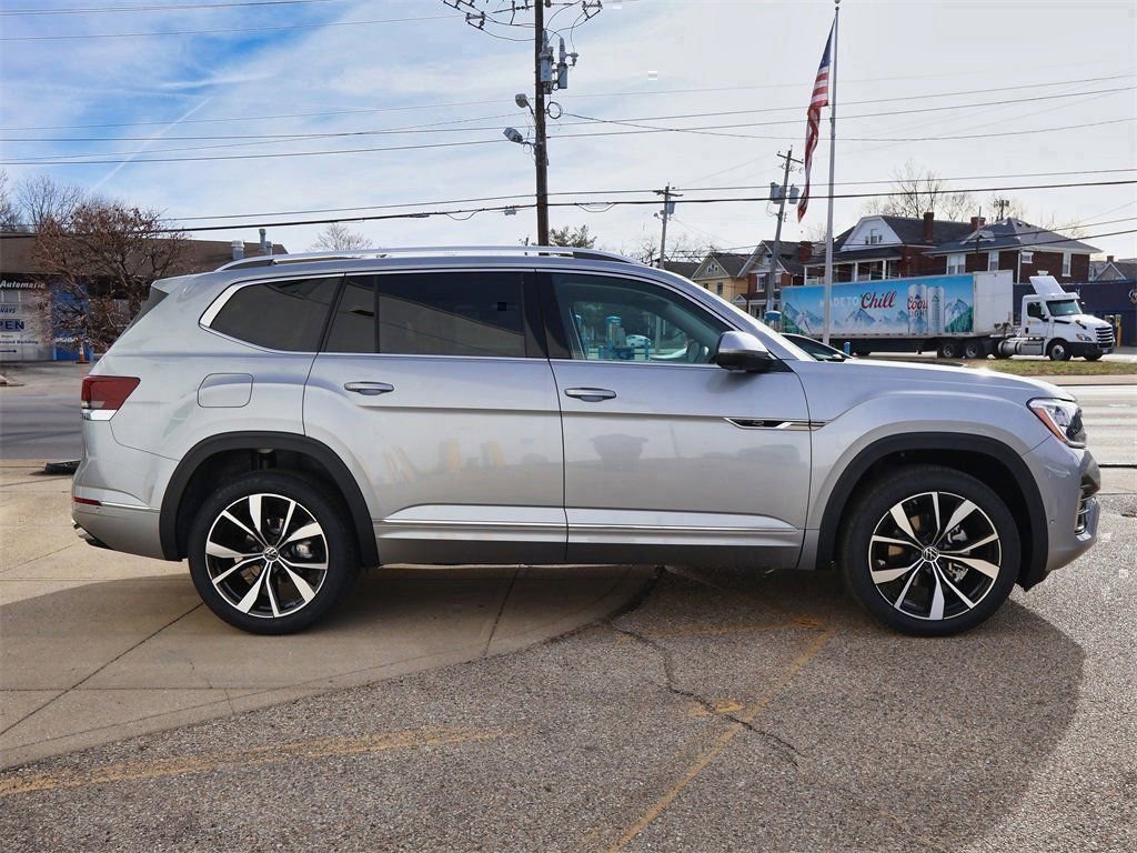 New 2026 Volkswagen Atlas SEL Premium R-Line image 6