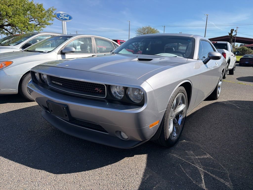 Used 2013 Dodge Challenger R/T w/ Electronics Convenience Group image 2