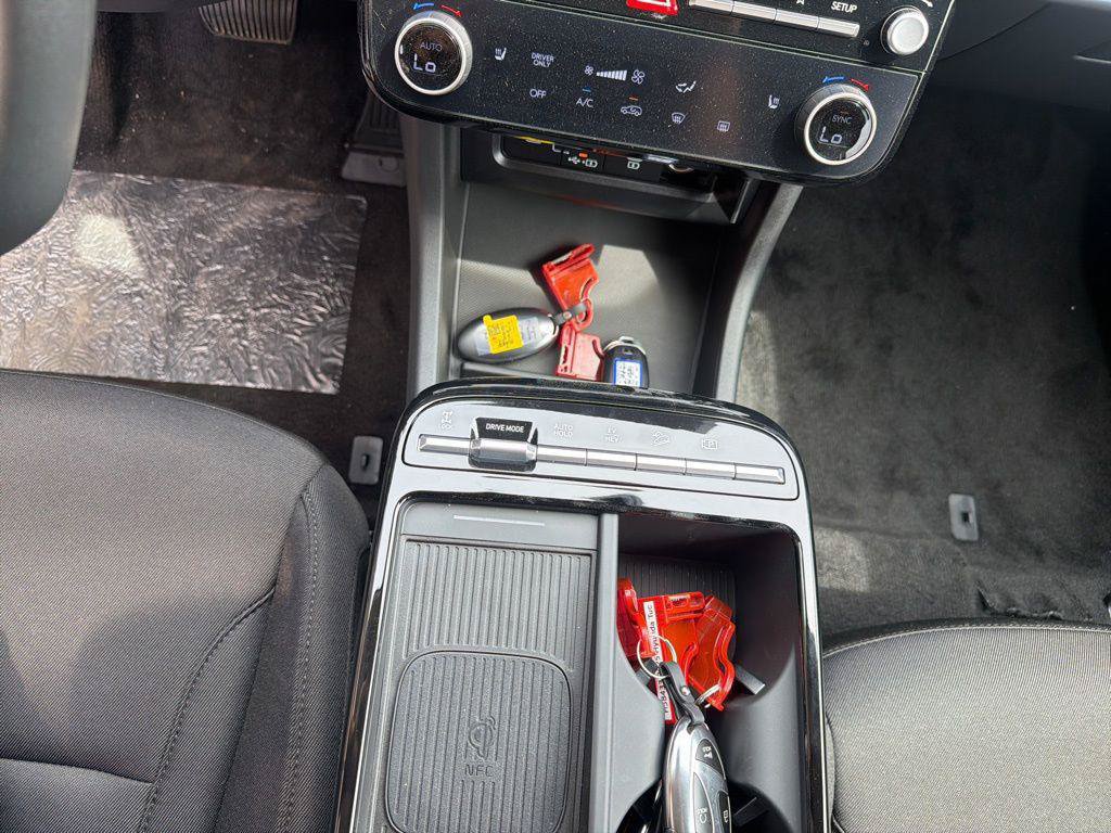 New 2025 Hyundai Tucson SEL AWD/4WD image 16