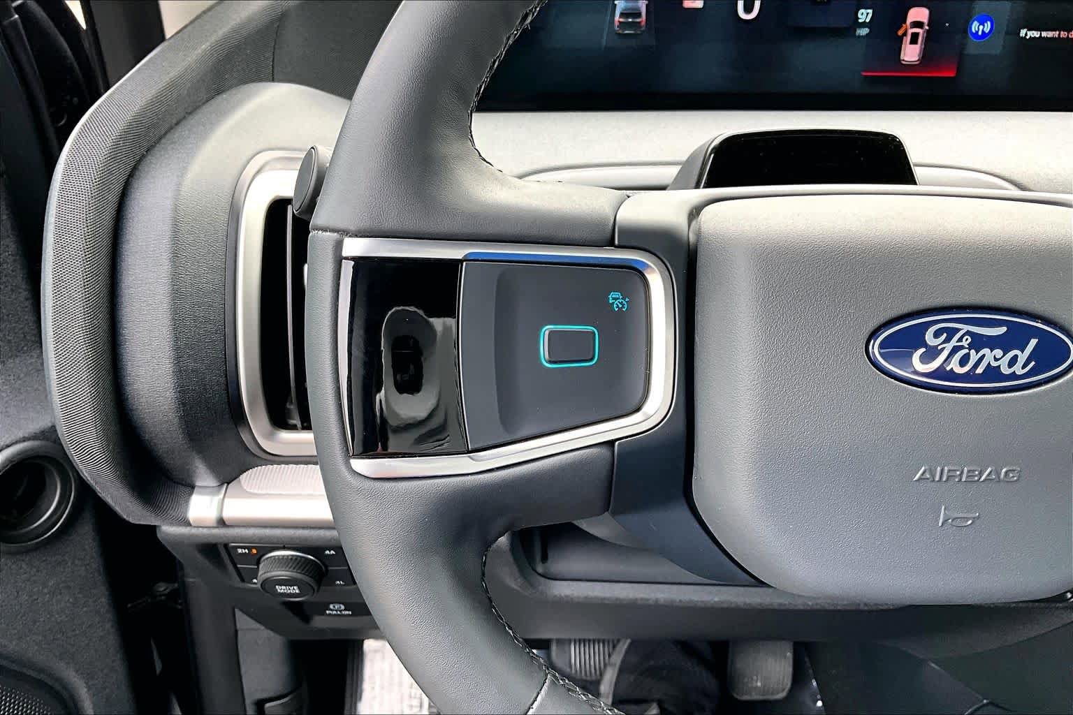 Certified 2025 Ford Expedition Max Active AWD/4WD image 24