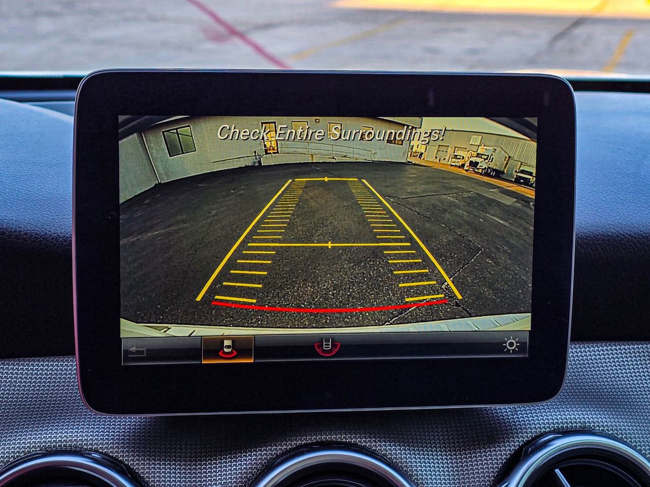 Used 2018 Mercedes-Benz GLA 250 image 17