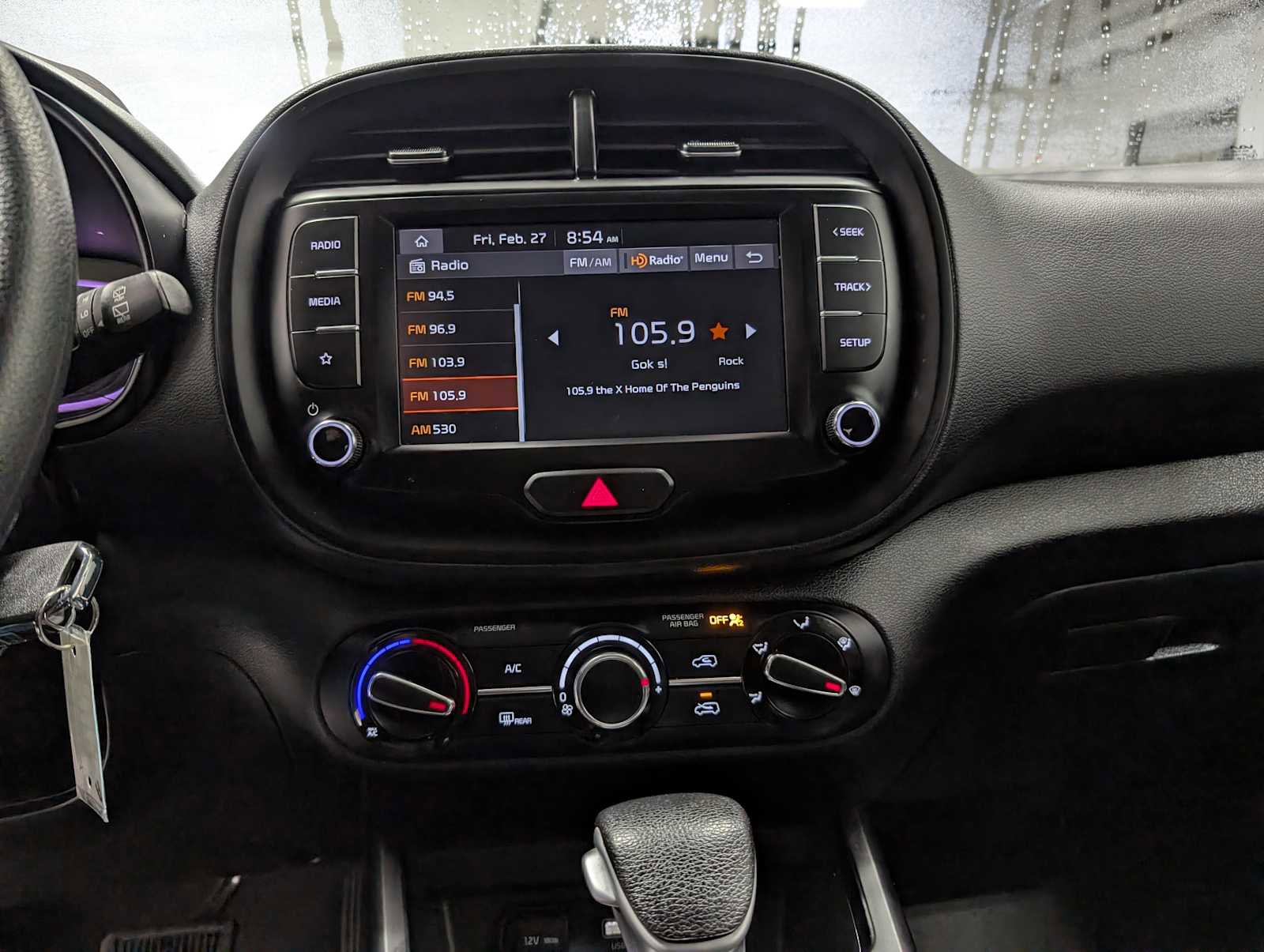 Used 2023 Kia Soul LX w/ LX Technology Package image 30