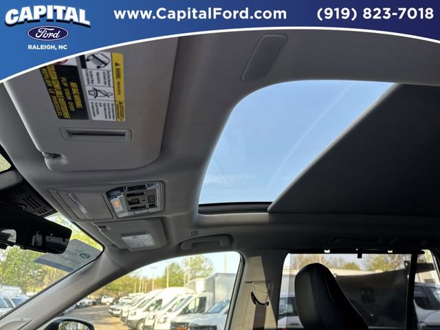 Used 2024 Toyota Grand Highlander AWD image 24