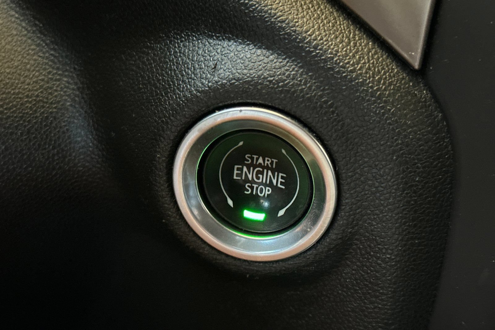 Certified 2023 Chevrolet Silverado 2500 High Country w/ Z71 Off-Road Package AWD/4WD image 23