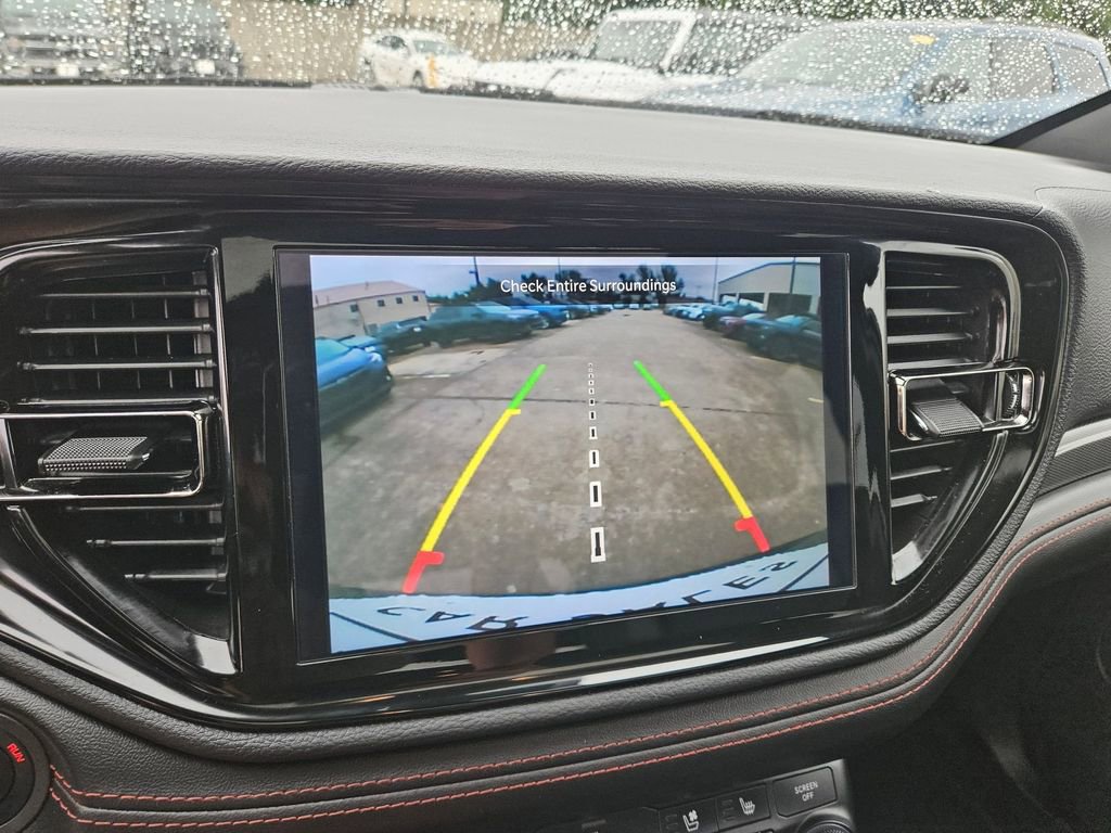 Used 2025 Dodge Durango GT AWD/4WD image 22