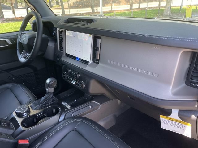 New 2026 Ford Bronco Outer Banks AWD/4WD image 32
