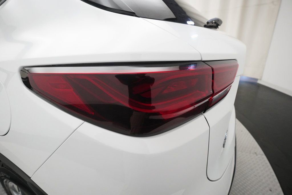 Used 2025 Chevrolet Blazer LT image 31