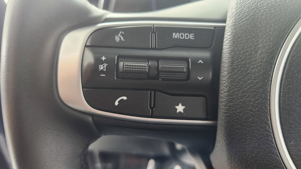 Used 2025 Kia Sportage EX AWD/4WD image 22