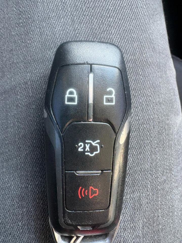 Used 2016 Ford Edge SE FWD image 42