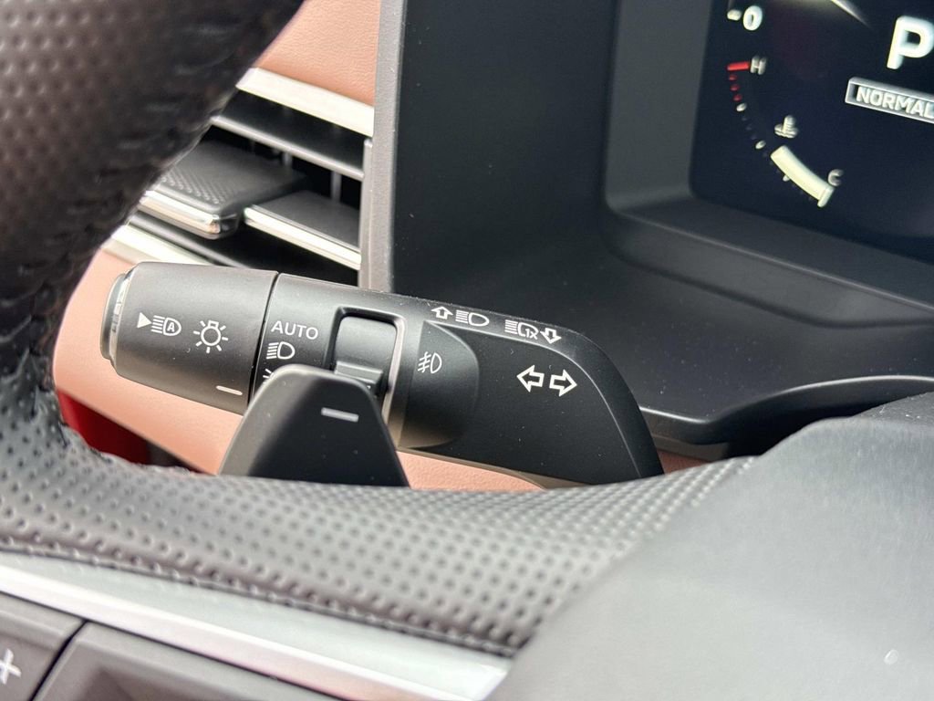New 2026 Mitsubishi Outlander SEL image 40