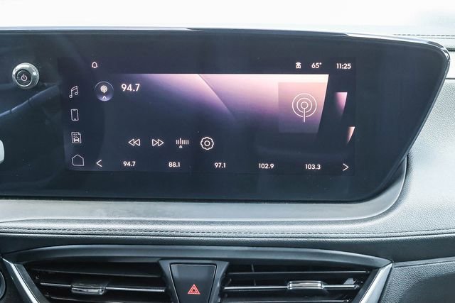 Used 2024 Buick Encore GX Sport Touring image 15