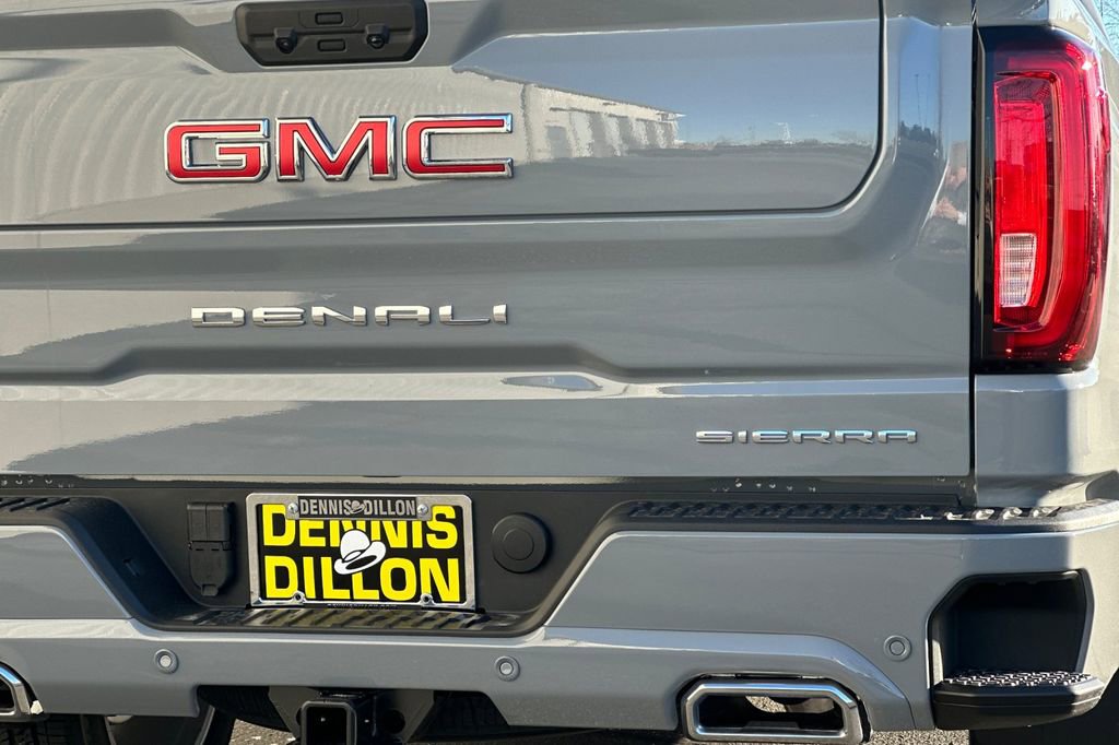 Used 2025 GMC Sierra 1500 Denali image 7