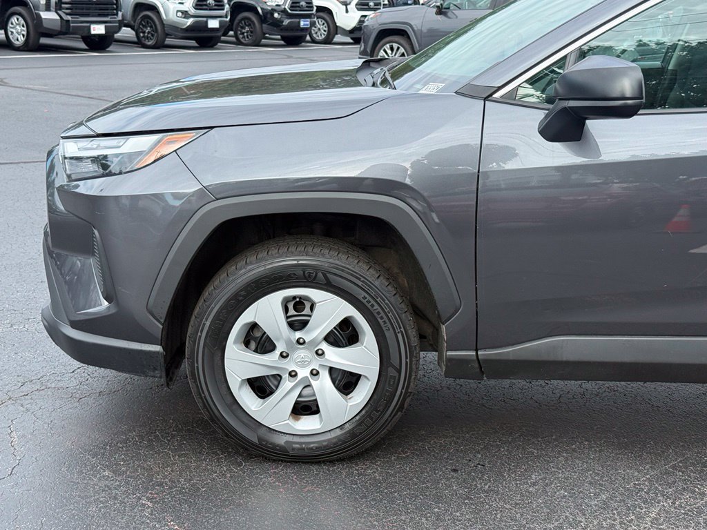 Certified 2023 Toyota RAV4 LE AWD/4WD image 2