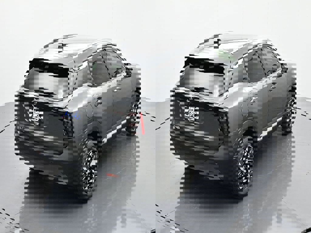 New 2026 Nissan Kicks SV image 32