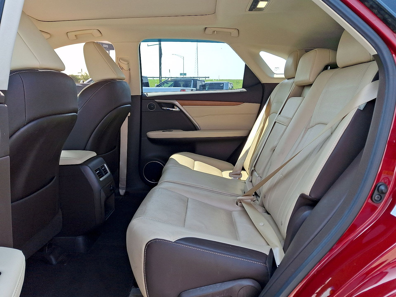 Used 2016 Lexus RX 450h AWD w/ Cold Weather Package image 20
