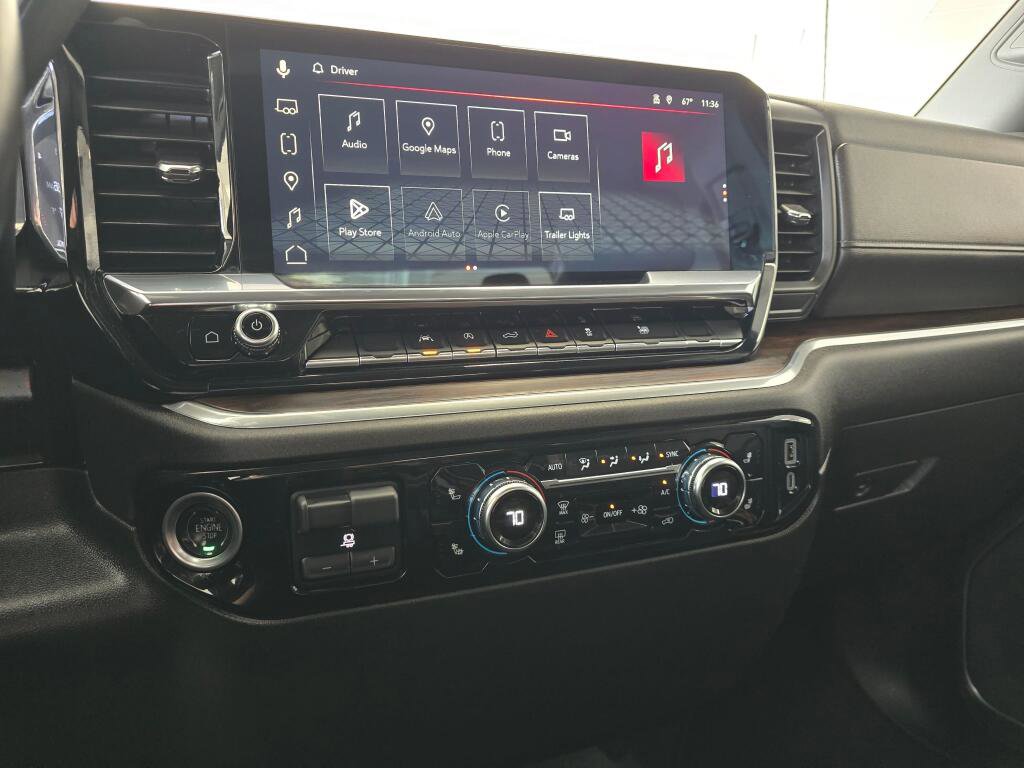 Used 2025 GMC Sierra 1500 SLT image 30