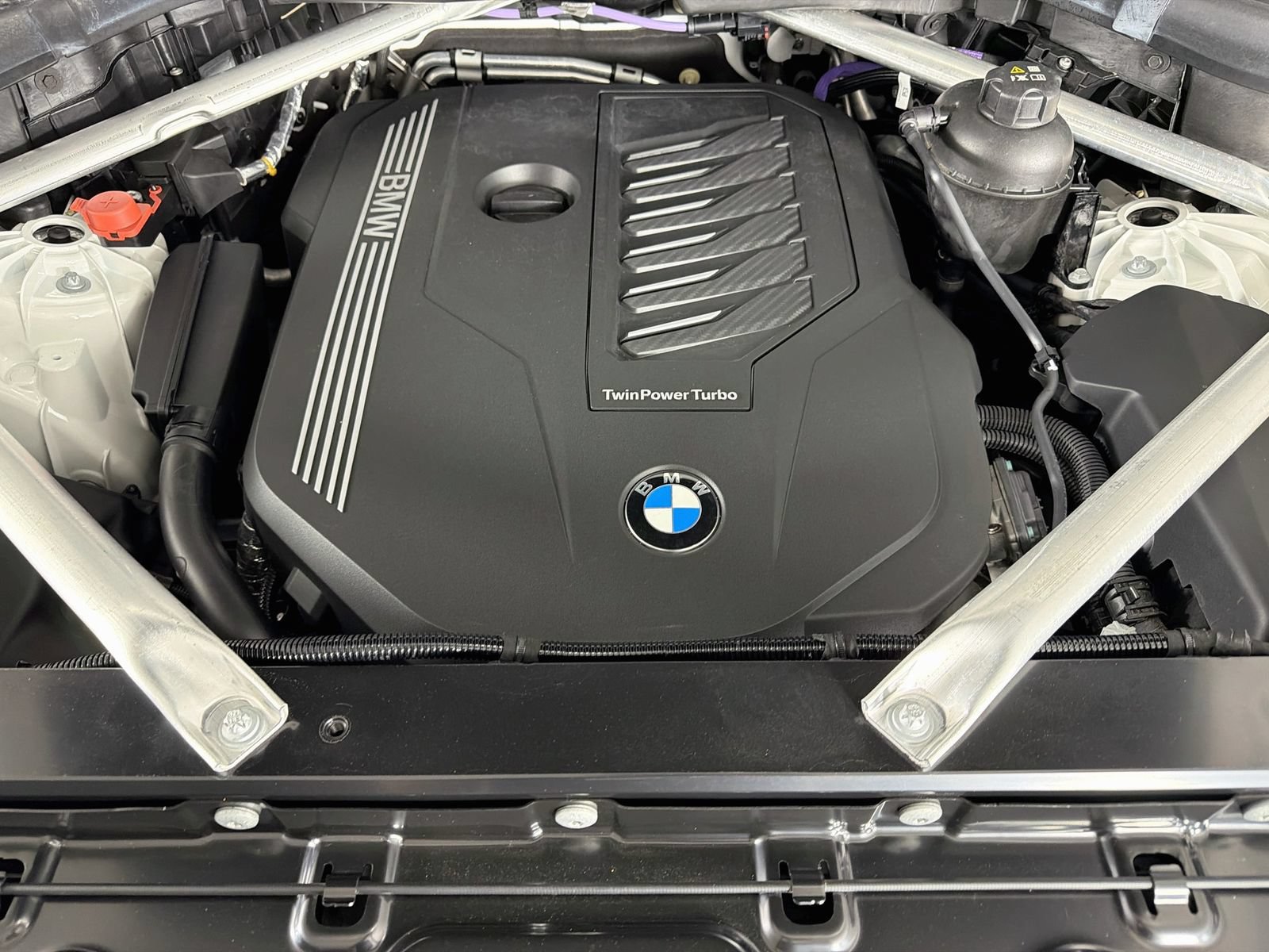 Certified 2023 BMW X5 sDrive40i w/ M Sport Package RWD image 32