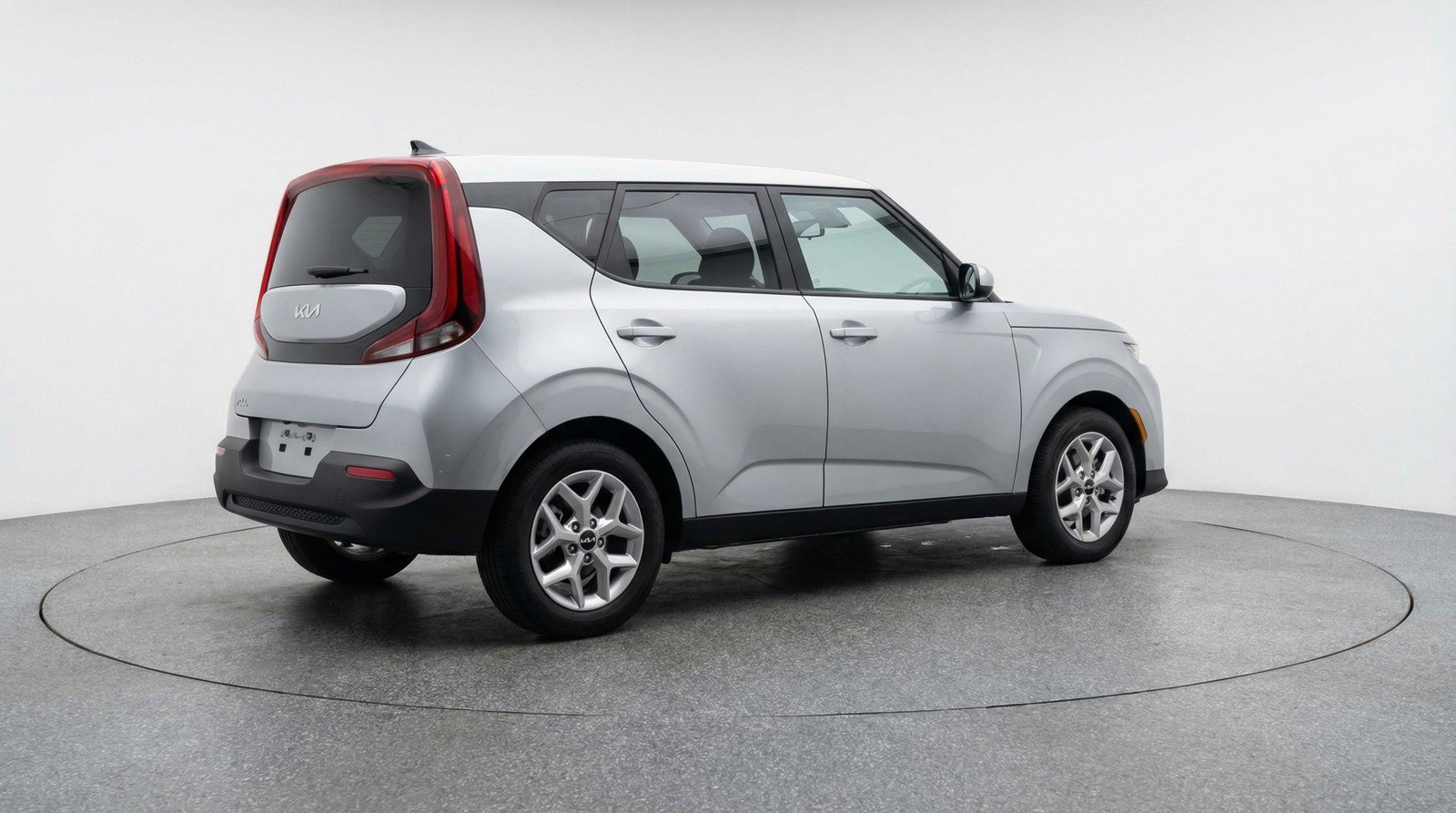 Used 2025 Kia Soul LX w/ LX Technology Package image 7