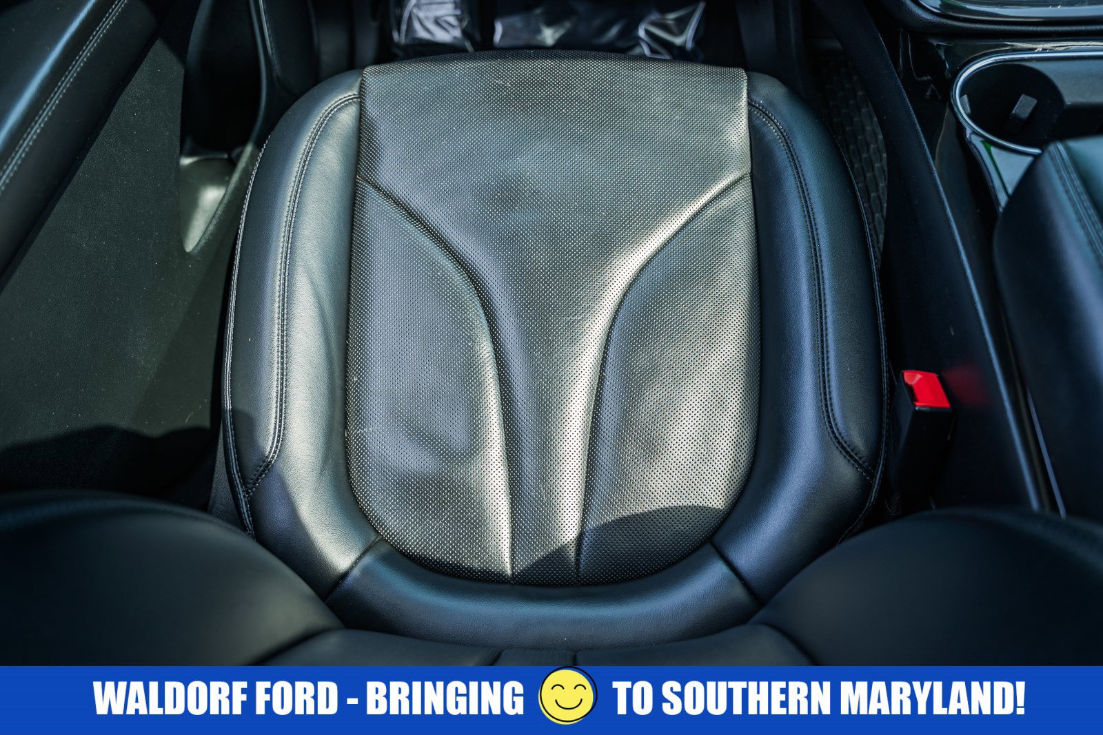 Used 2022 Lincoln Nautilus Reserve image 32