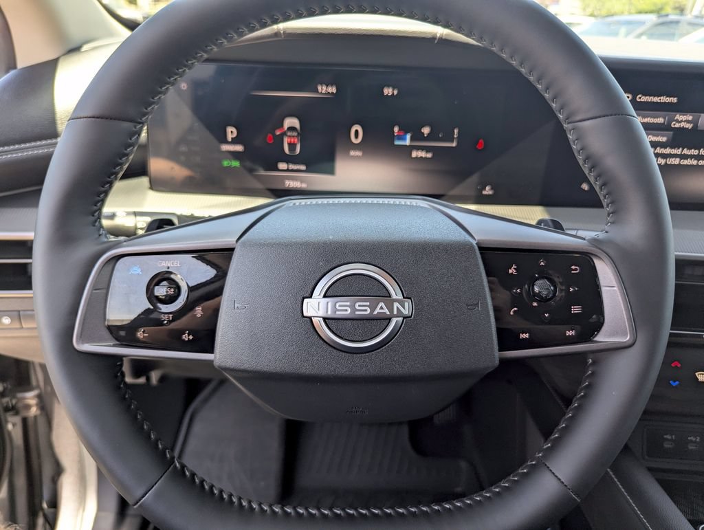 Used 2025 Nissan Murano SV FWD image 29
