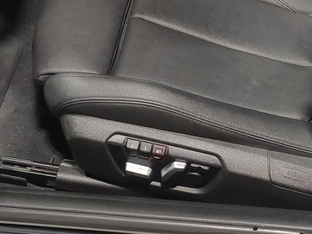 Used 2018 BMW 230i Coupe RWD image 16