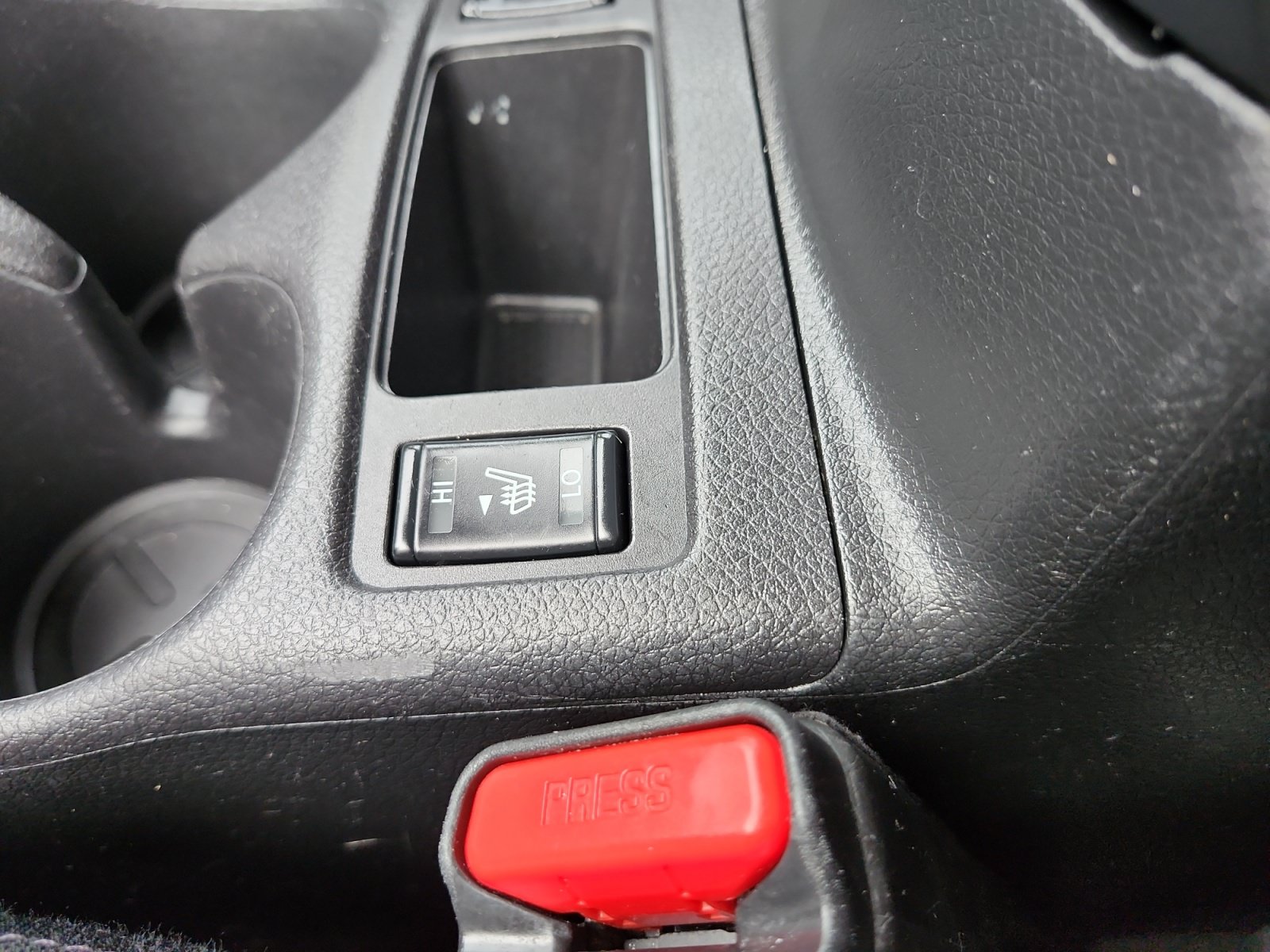 Used 2020 Nissan Rogue SV w/ Sun & Sound Touring Package AWD/4WD image 23