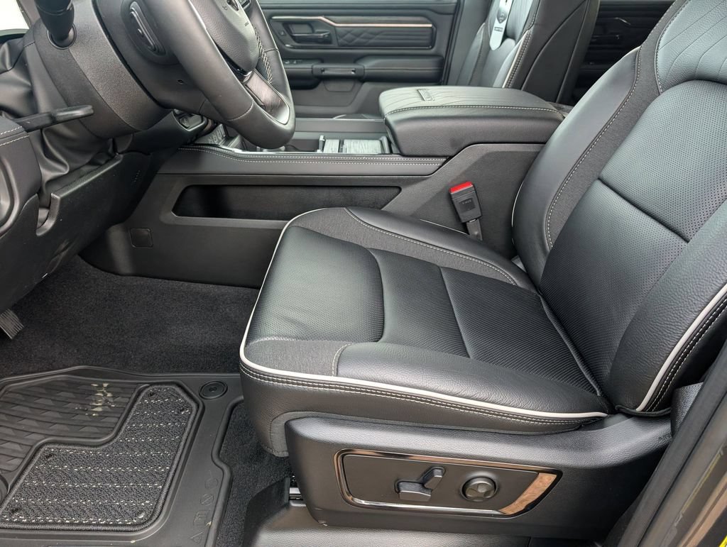 New 2026 RAM 1500 Limited AWD/4WD image 12