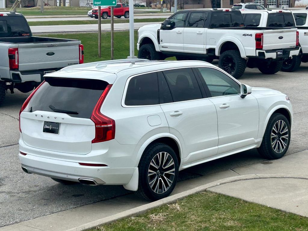 Used 2021 Volvo XC90 T5 Momentum w/ Climate Package image 6