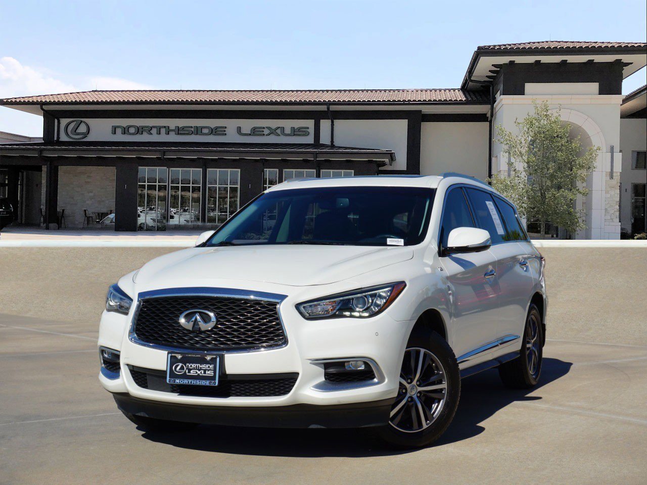 Used 2016 INFINITI QX60 FWD w/ Premium Plus Package