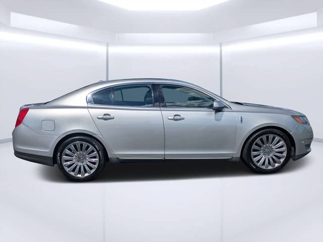 Used 2013 Lincoln MKS FWD image 2