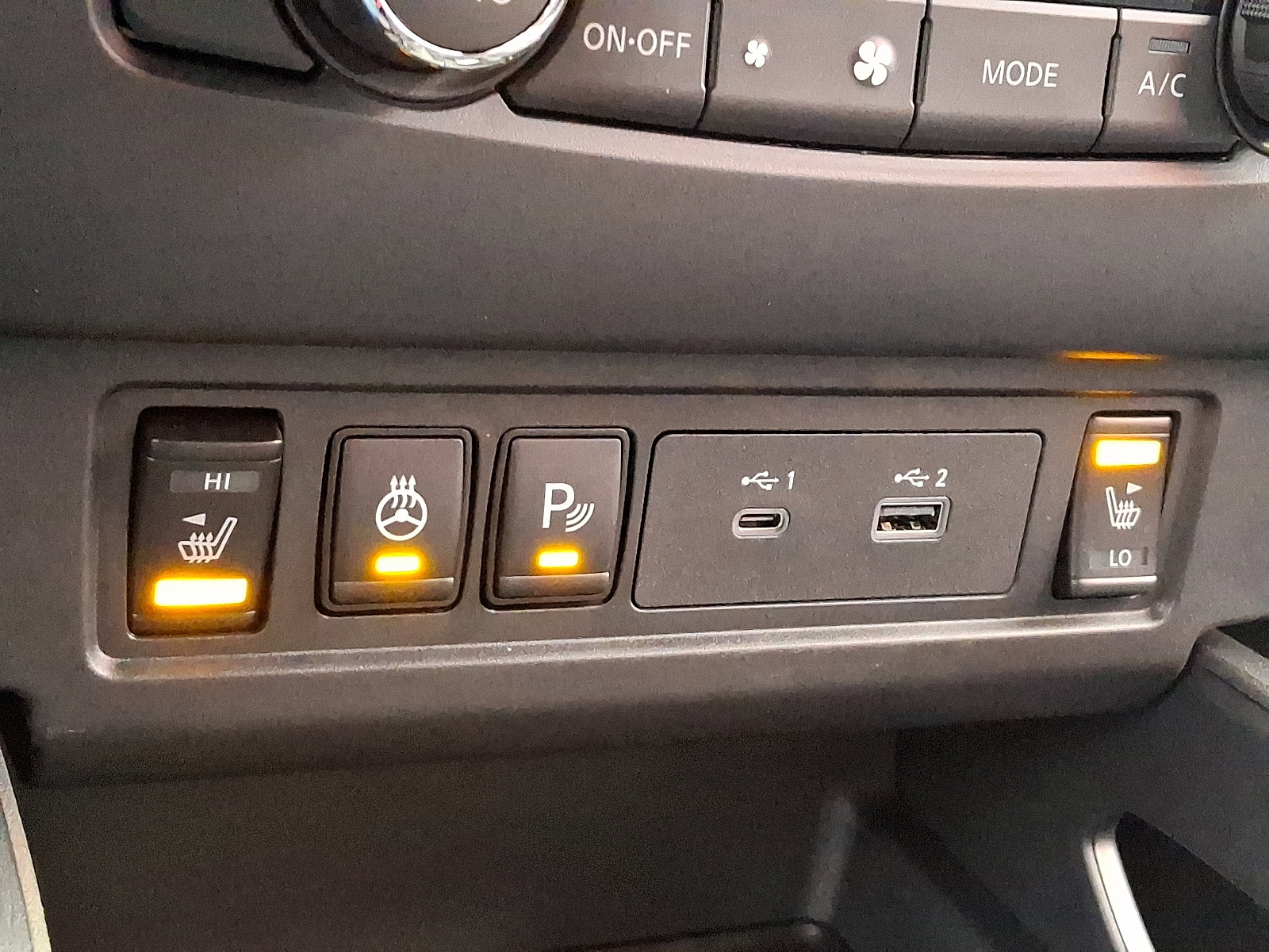 New 2026 Nissan Frontier SV w/ All-Weather Content Package image 15