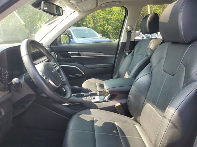 Used 2022 Kia Telluride EX image 17