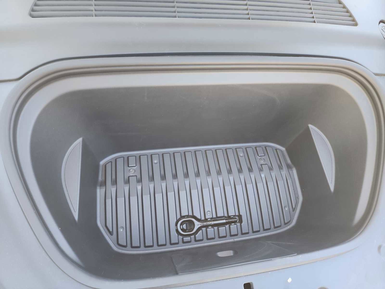 Used 2021 Tesla Model Y Performance image 13