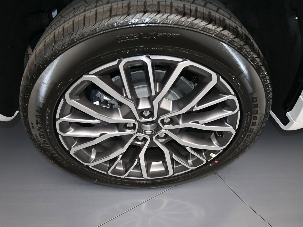 Used 2025 Jeep Grand Cherokee L Summit w/ Luxury Tech Group V image 36