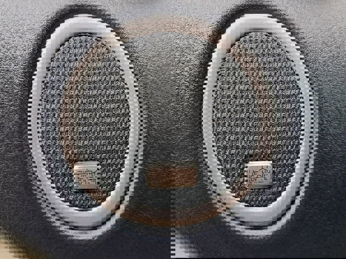 Used 2002 Lexus SC 430 Convertible image 15