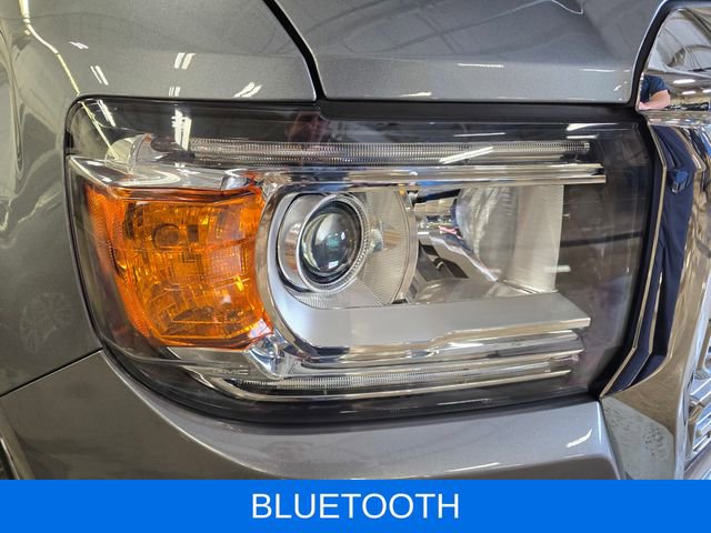 Used 2021 GMC Canyon Denali image 5